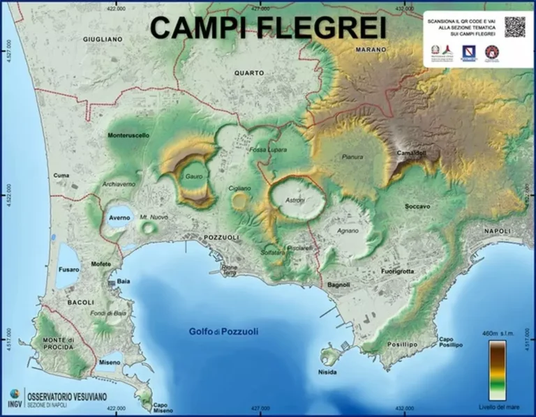 Sciame sismico ai Campi Flegrei, nella notte una scossa di terremoto di magnitudo 4