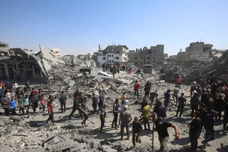 Gaza, nuovi raid israeliani: almeno 11 morti