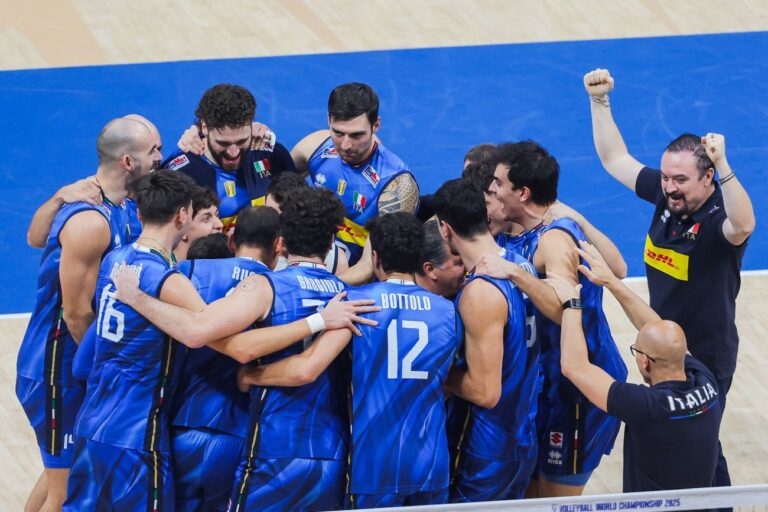 L’Italvolley si conferma campione del mondo, Bulgaria battuta 3-1 in finale. Mattarella invita gli azzurri al Quirinale