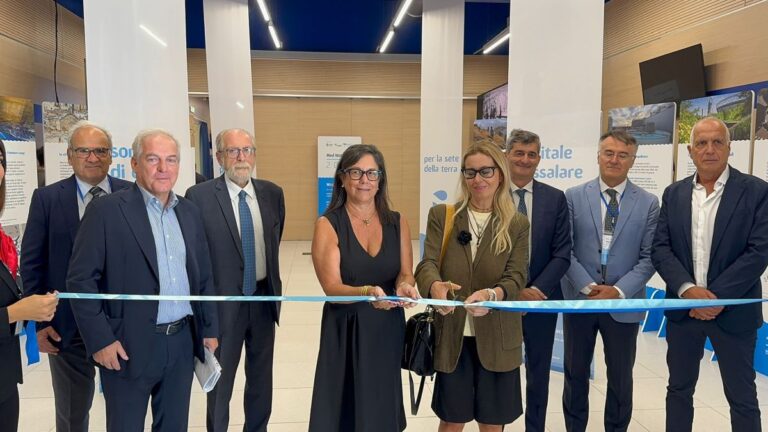 Triggiani taglia il nastro del Med Water Lab “Puglia siccitosa, ma abbiamo una gestione dell’acqua virtuosa”