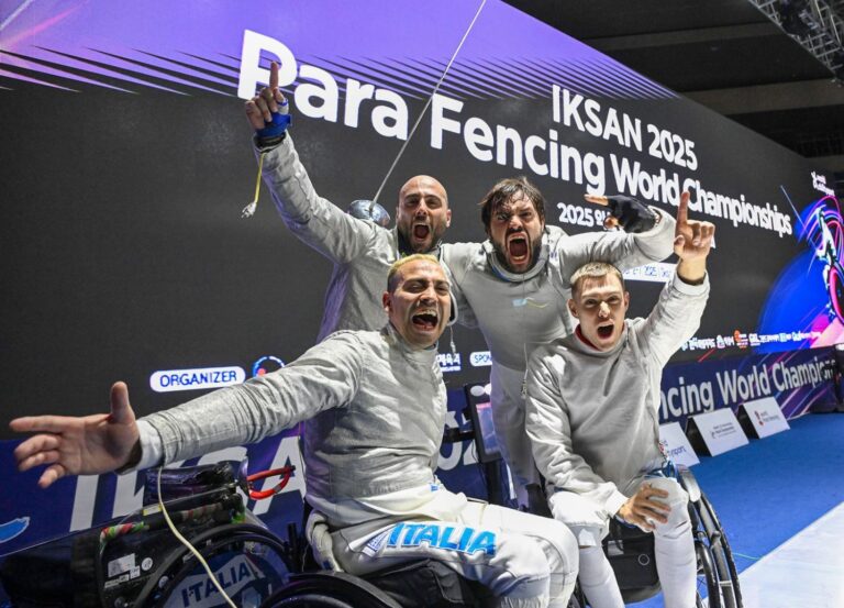 Mondiali paralimpici, gli azzurri della sciabola sono medaglia d’oro: splendido trionfo a Iksan