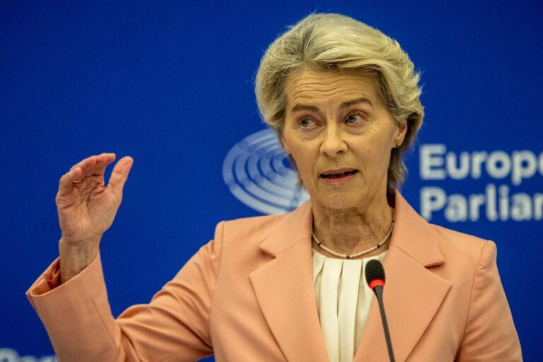 7 ottobre, von der Leyen “Lavoriamo instancabilmente per la pace”