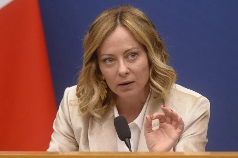 Meloni “Si apre una fase nuova, l’Italia farà la sua parte”