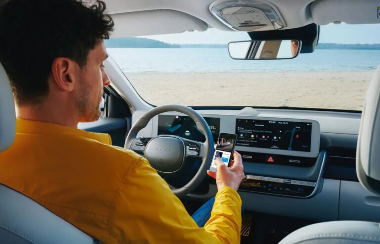 Hyundai protagonista della nuova era della mobilità connessa