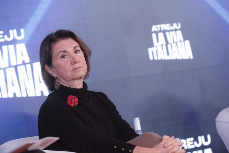 Shoah, opposizioni in rivolta dopo frasi Roccella su “gite” ad Auschwitz
