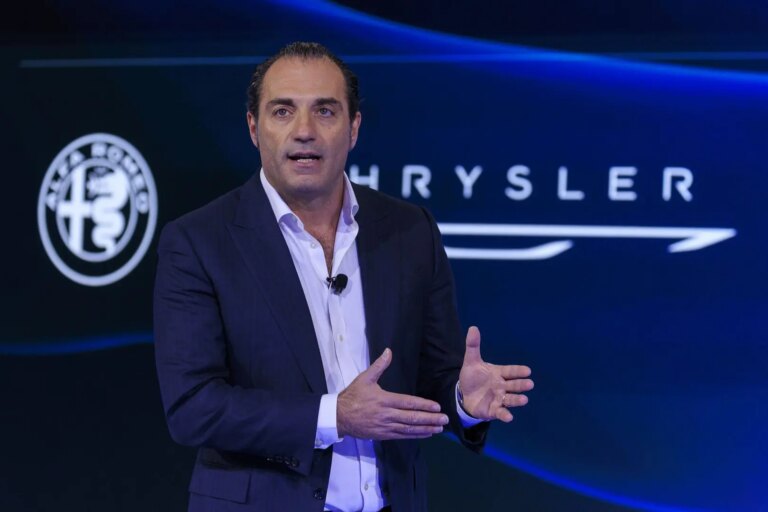 Stellantis annuncia una nuova collaborazione con Nvidia, Uber e Foxconn sui robotaxi