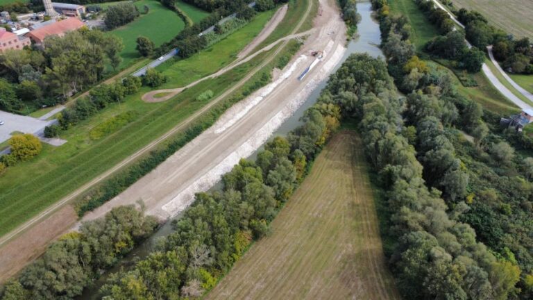 Sono in fase di completamento gli interventi urgenti per il ripristino delle frane lungo il fiume Reno