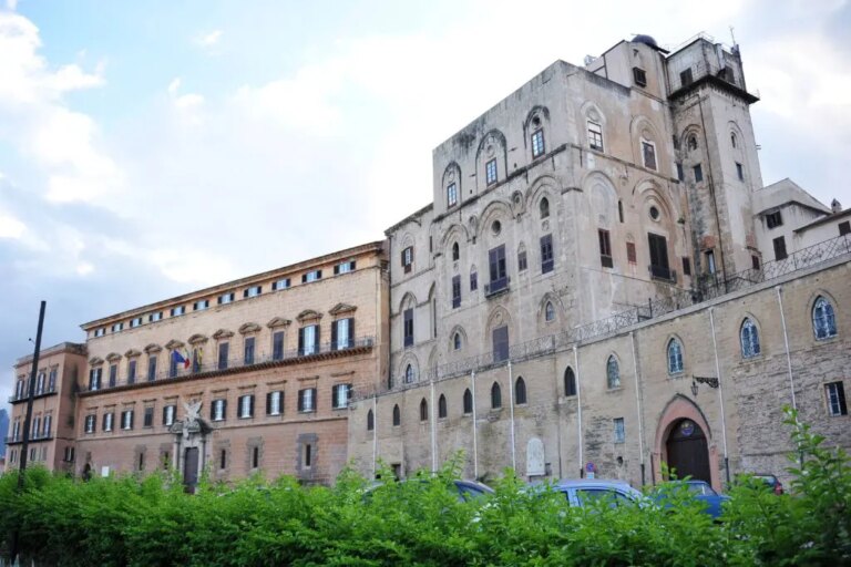 Vertice di maggioranza a Palazzo dei Normanni “Obiettivo legge di stabilità entro dicembre”