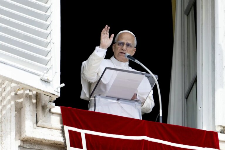 Papa Leone “Cammino sinodale in salita, non bisogna scoraggiarsi”. Il Pontefice convoca un Concistoro straordinario per gennaio