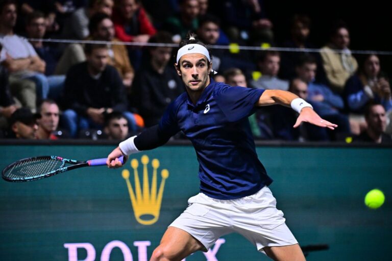 Ko indolore ad Atene con Djokovic, Nole rinuncia, Musetti alle Atp Finals