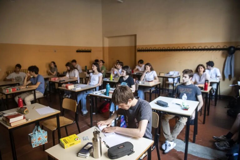 Scuola, 9 giovani su 10 chiedono l’educazione sessuale