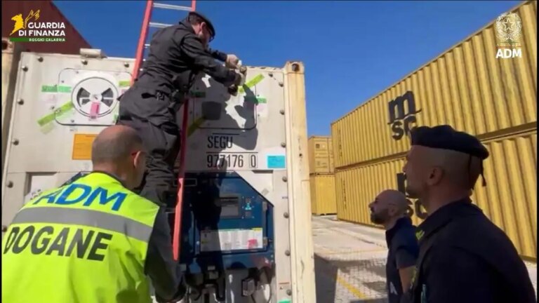 Sequestrati al porto di Gioia Tauro oltre 175 chilogrammi di cocaina