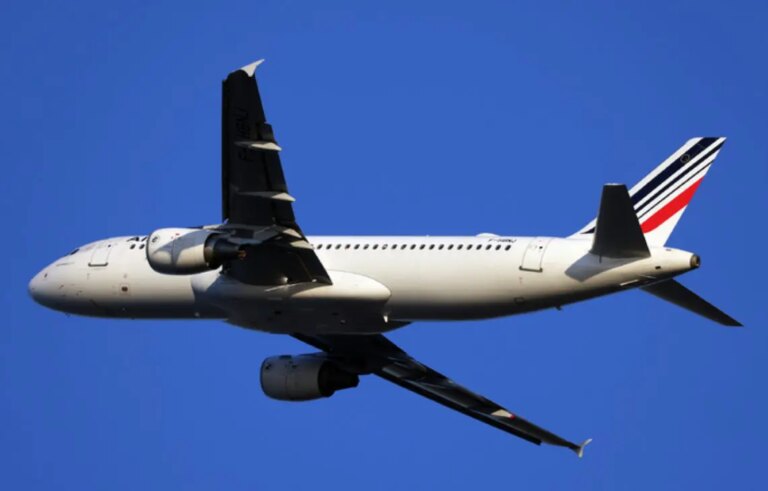 Airbus richiama 6 mila aerei A320 per aggiornare i software, a rischio miglaia di voli