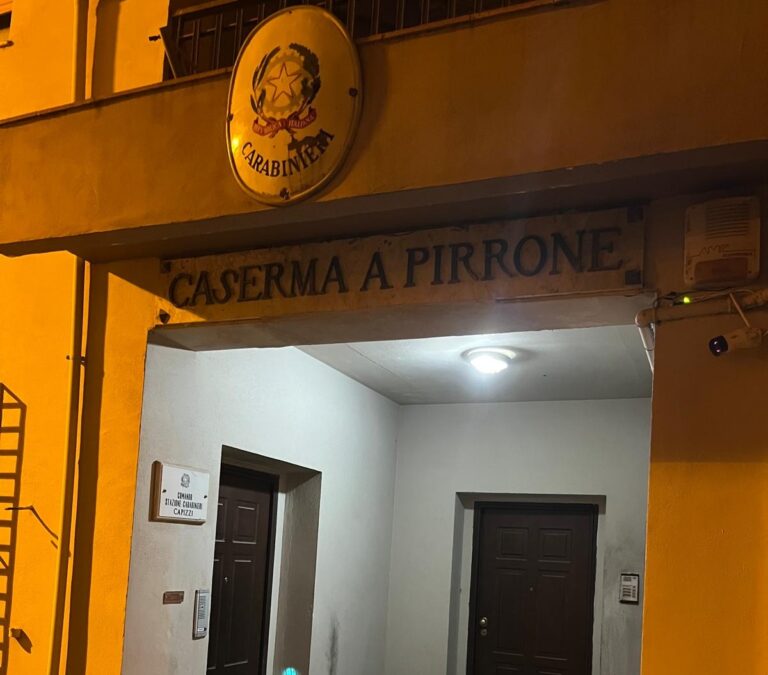 Sedicenne ucciso a colpi di pistola nel Messinese, fermate tre persone