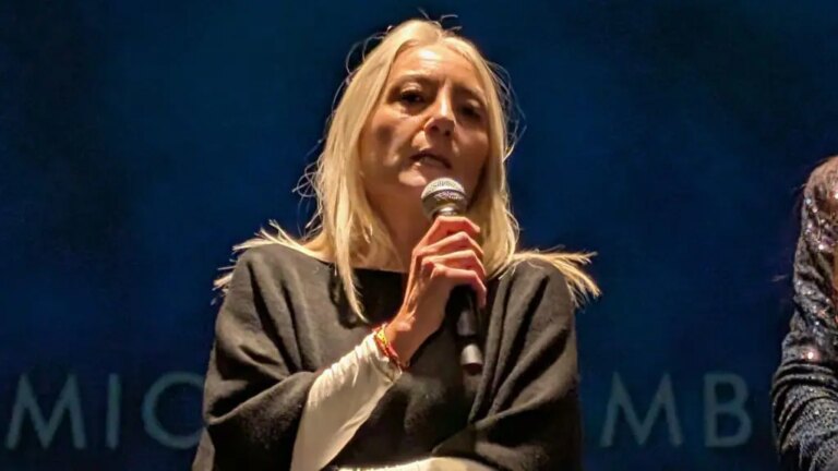 Camilla Costanzo vince il Premio Settembrini con “Tempo al tempo”
