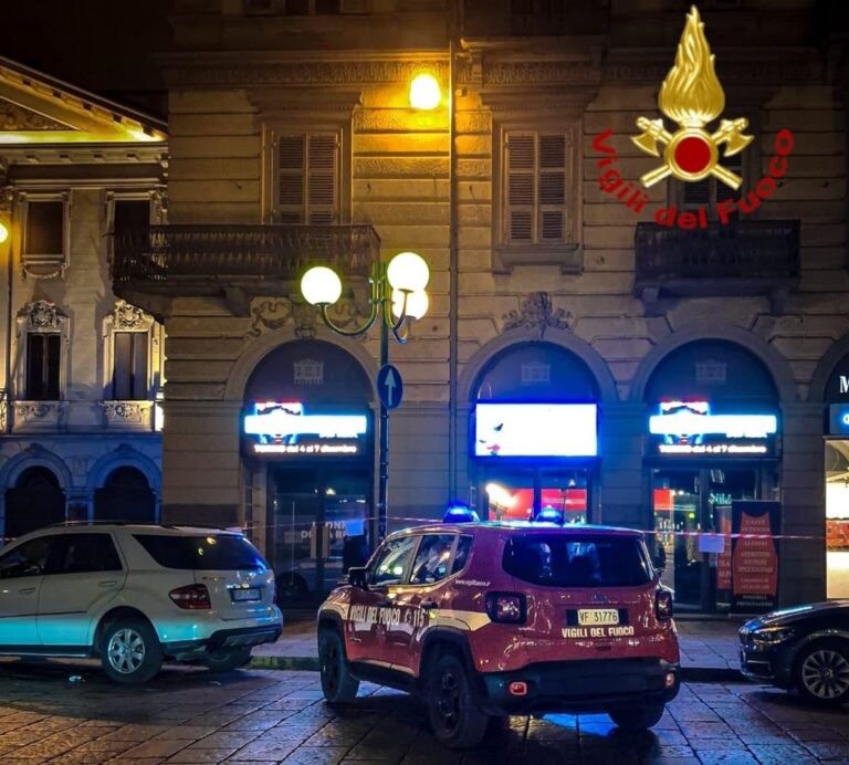 Spento un principio di incendio al Teatro Alfieri di Torino