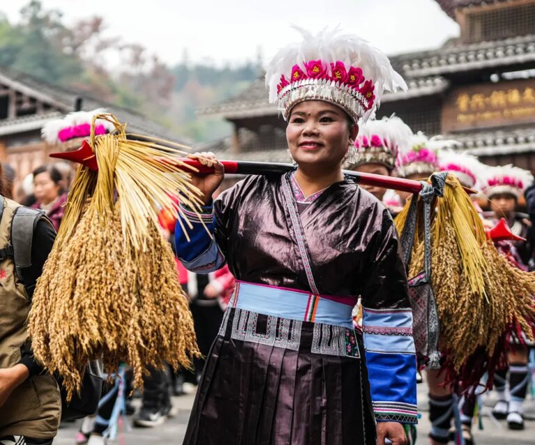 Cina: Capodanno Dong anima il villaggio di Zhaoxing nel Guizhou (2)