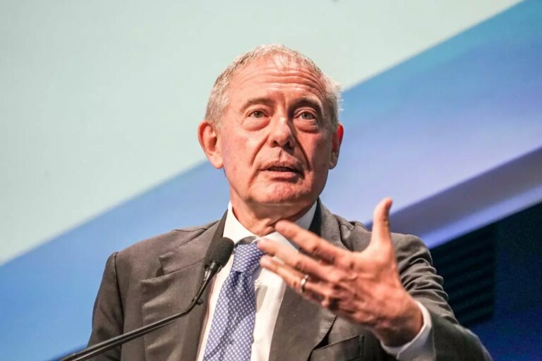 Il Mimit lancia l’IPCEI su intelligenza artificiale e semiconduttori, Urso “Due pilastri indispensabili per la nostra competitività”