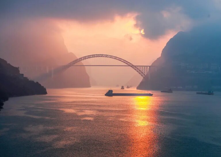Cina: scenario invernale su alcuni corsi d’acqua del Paese (3)