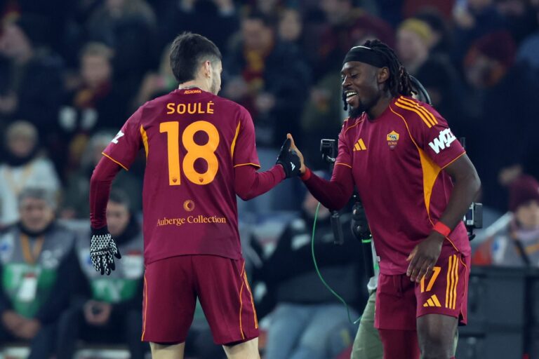La Roma risponde presente, Genoa sconfitto 3-1 nella sera del ritorno di De Rossi