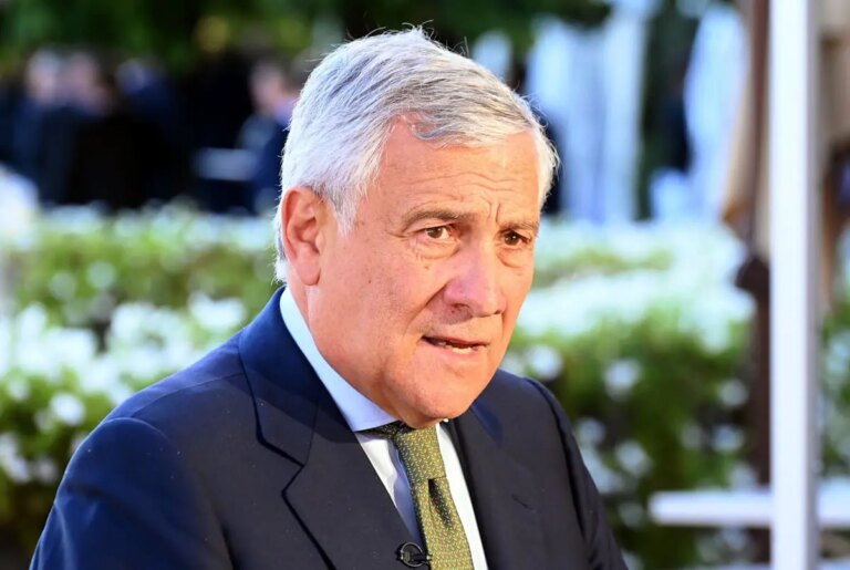 Manovra, Tajani “Stiamo accelerando, tra Natale e Capodanno si approverà alla Camera” / Video