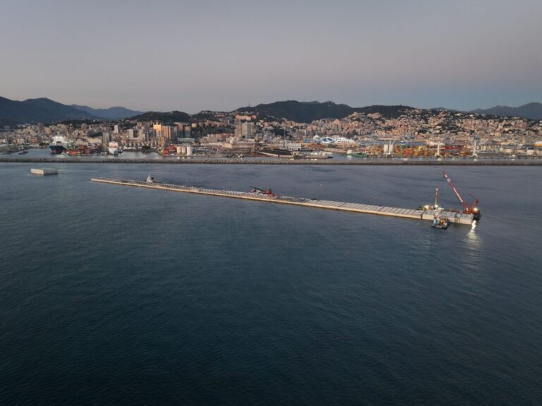 Webuild, posato il quattordicesimo cassone della nuova Diga foranea di Genova