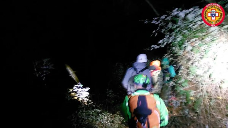 Quattro escursionisti perdono l’orientamento sul Monte Gennaro, soccorsi dal Corpo Nazionale Alpino