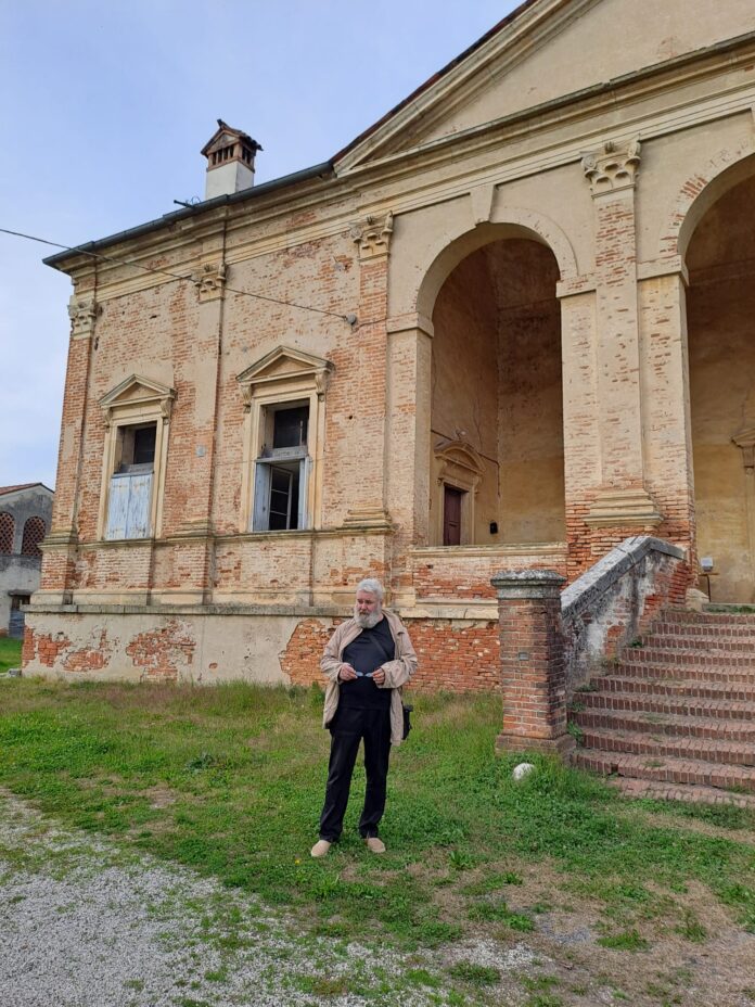 Massimiliano Rossato è direttore culturale di Villa Gazzotti a Bertesina, tra le primissime a firma del Palladio