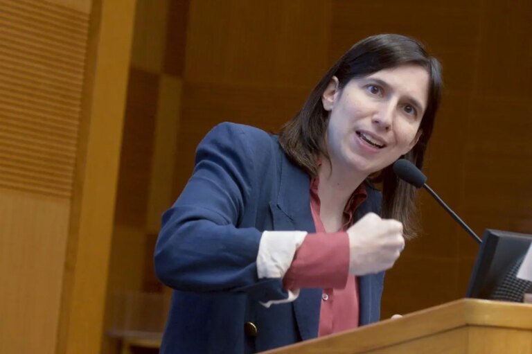 Schlein “Meloni subalterna a Trump, sta ben attenta a non infastidirlo”