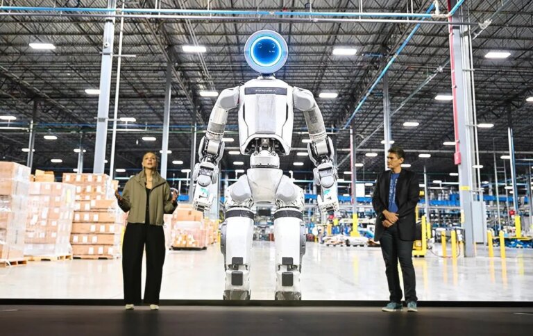 Hyundai presenta al CES strategia robotica basata su IA e incentrata sull’uomo