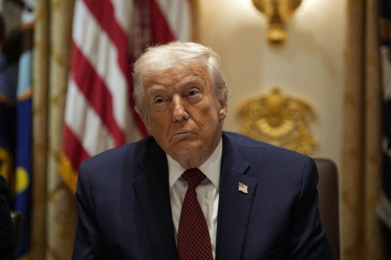 Venezuela, attacco Usa su Caracas. Trump “Abbiamo catturato Maduro e la moglie”