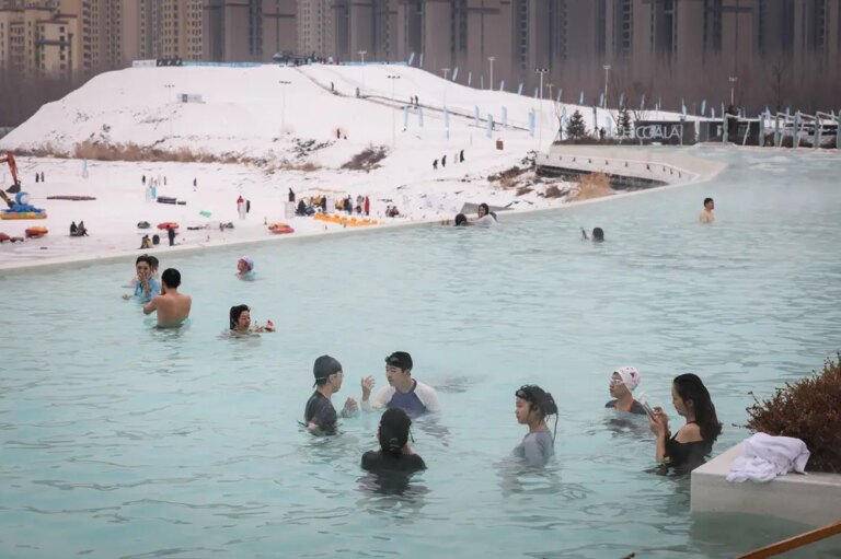 Cina: a Shenyang turismo invernale in crescita tra neve e terme (2)