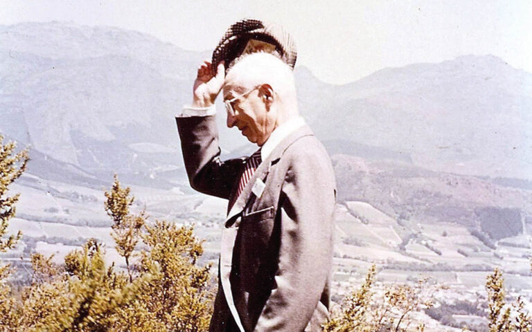 Demetrio Zaccaria, fondatore, mente e cuore della Biblioteca Internazionale La Vigna