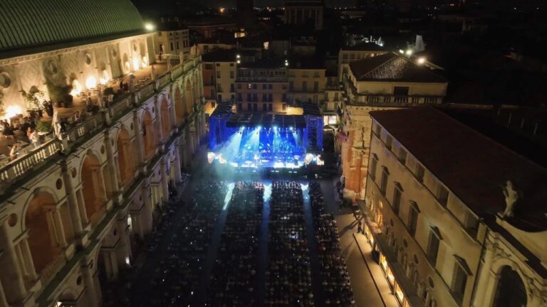 Vicenza in Festival: musica live e comicità in Piazza dei Signori. Attesi Arisa, Noemi, Raf, Max Angioni, Madame ed Elio e le Storie Tese