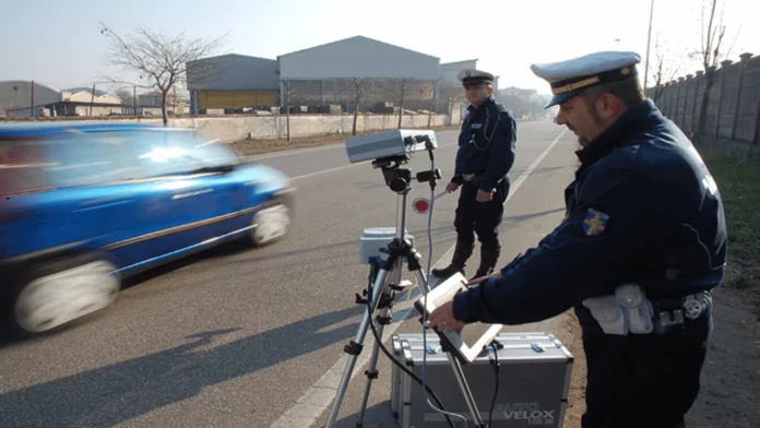Autovelox a Verona durante un controllo della Polizia locale
