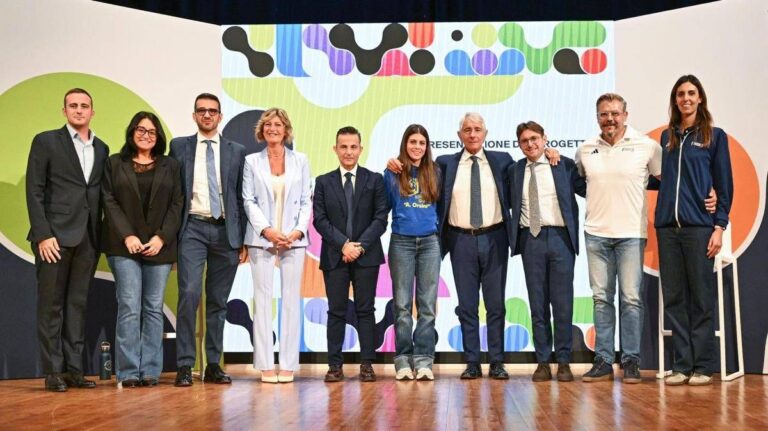 Da Ascoli Piceno parte ‘Fabbrica’, 27 mln per nuovi spazi civici. Abodi: “Azioni concrete per i giovani”