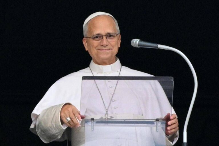 Papa Leone XIV, i medici: “Non servono altre terapie dopo l’operazione”