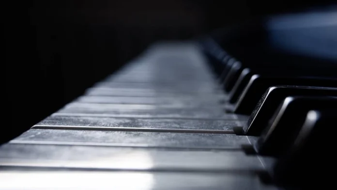 Tastiera di pianoforte, immagine del concorso pianistico a Verona